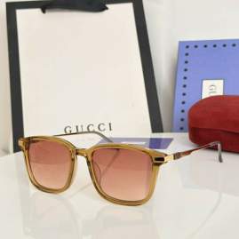 Picture of Gucci Sunglasses _SKUfw79399437fw